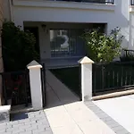 Sunrise Club Apartment