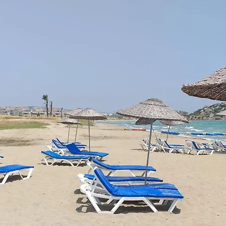 Sunrise Club * Gastria