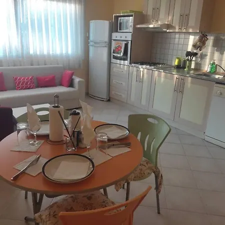 Appartamento Sunrise Club Gastria