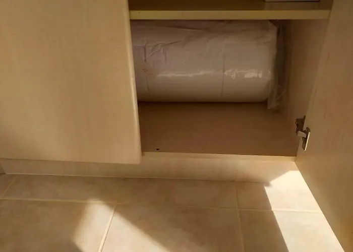 Sunrise Club * Gastria