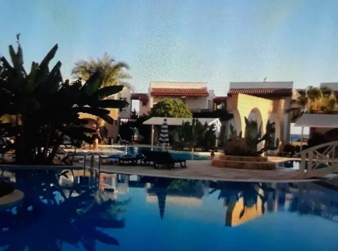 Sunrise Club Gastria